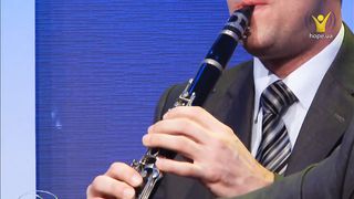 Адония - Под защитой