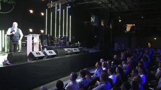 Артур Симонян - Горит, но не сгорает