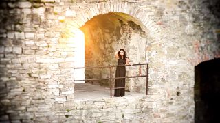 Дарина Кочанжи - Я падаю