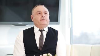 Три сложных вопроса - Артур Симонян