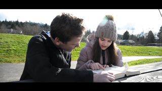 Дарина Кочанжи - Ты думал, что Бог молчит (Official)