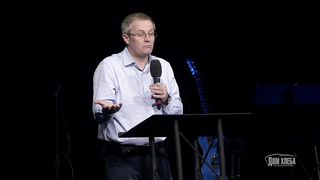 Александр Шевченко - Христос на фоне ангелов