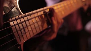 Марк Сергеев - Достоин