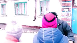 Светлана Малова - А Он любит