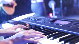 Нове Місто - Бог прийшов померти