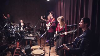 Егор и Наталия Лансере - Я хочу Тебе доверять, Иисус