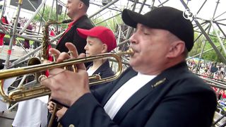 Виталий Ефремочкин - Мы превозносим