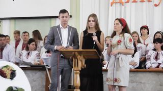 И в праздник жатвы славу Богу воздай