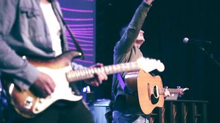 New Beginnings Church - Ты на Троне