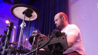 Нове місто - Нехай все творіння