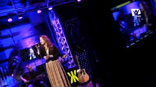 Марина Сауляк - Чомусь проти світла