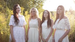 Лиза Кравчук - Сохрани (Молитва мам)