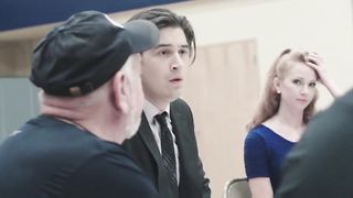 За пять кварталов отсюда (2017)