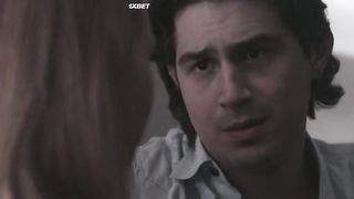 За пять кварталов отсюда (2017)