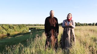 Валентина Корниенко - Ночь Глубокая, Тихо Стоят Сады