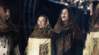 Зірко ясна освітила людям в небі щастя