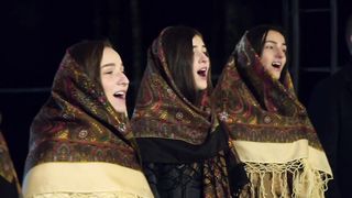 Зірко ясна освітила людям в небі щастя