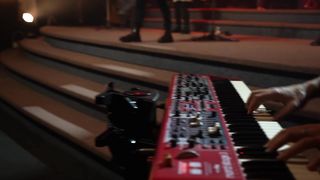 Виталий Ефремочкин - Песня любви