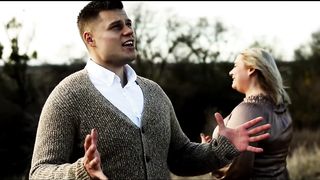 Оля Андрощук & Марк Наконечний - Бог Є