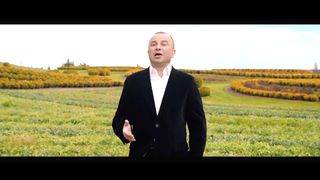 ХРИСТОС ВОСКРЕС - 12 голосів на різних мовах