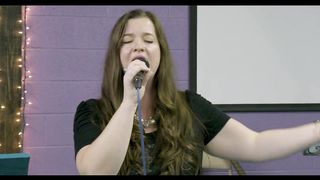 Странные друзья (2021)