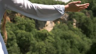 Элиана Соловьёва - Научи