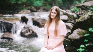 Онорина Яновская - Мир как река