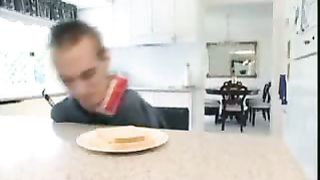 No arms No legs No worries -- Nick Vujicic