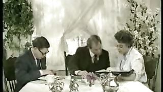 Свидетели у двери