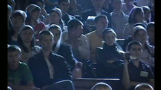 Дуб. (В суровых горах одиноко, меж скал)