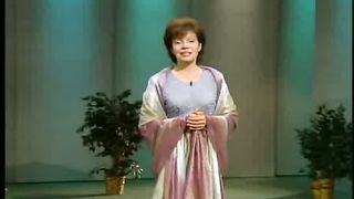 Ахундова Виктория - Над церковными куполами