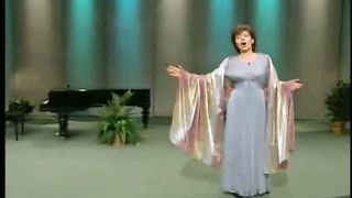 Ахундова Виктория - Над церковными куполами