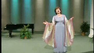 Ахундова Виктория - Над церковными куполами