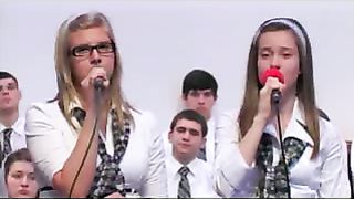 Аня и Оксанна - Не Уходи Иисус не уходи