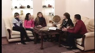 Твоя семья - Девушки о замужестве 3