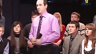 ПОСПІЛКУЙМОСЯ - Порнографія