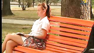 ПОСПІЛКУЙМОСЯ - Соціальні мережі та їх вплив на молодь