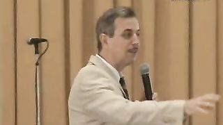 Филипп Савочка – Как жить мирно долго и счастливо