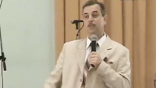 Филипп Савочка – Как жить мирно долго и счастливо