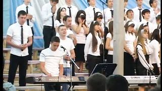 Совершенный Бог поклоняюсь я Малин