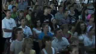 Давайте візьмемось за руки Малин