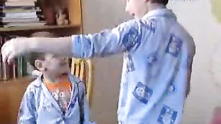 Клуб друзей - Пальчиковый рисунок смешиваем краски Сильные