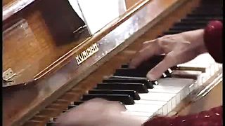 Елена Крупская - К Иисусу всего лишь шаг