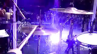 Прославление Церкви Дом Хлеба - Хвалите хвалите Бога небес