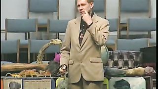 Кент Ховинд - Детям о динозаврах