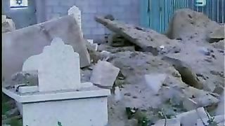 Шантаж милосердием