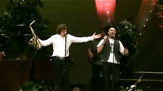 Спасение - Кораблик бумажный (Исполнение в разных церквях)