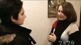 Кто воспитывает детей