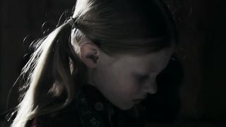 Выживая с волками (2007)